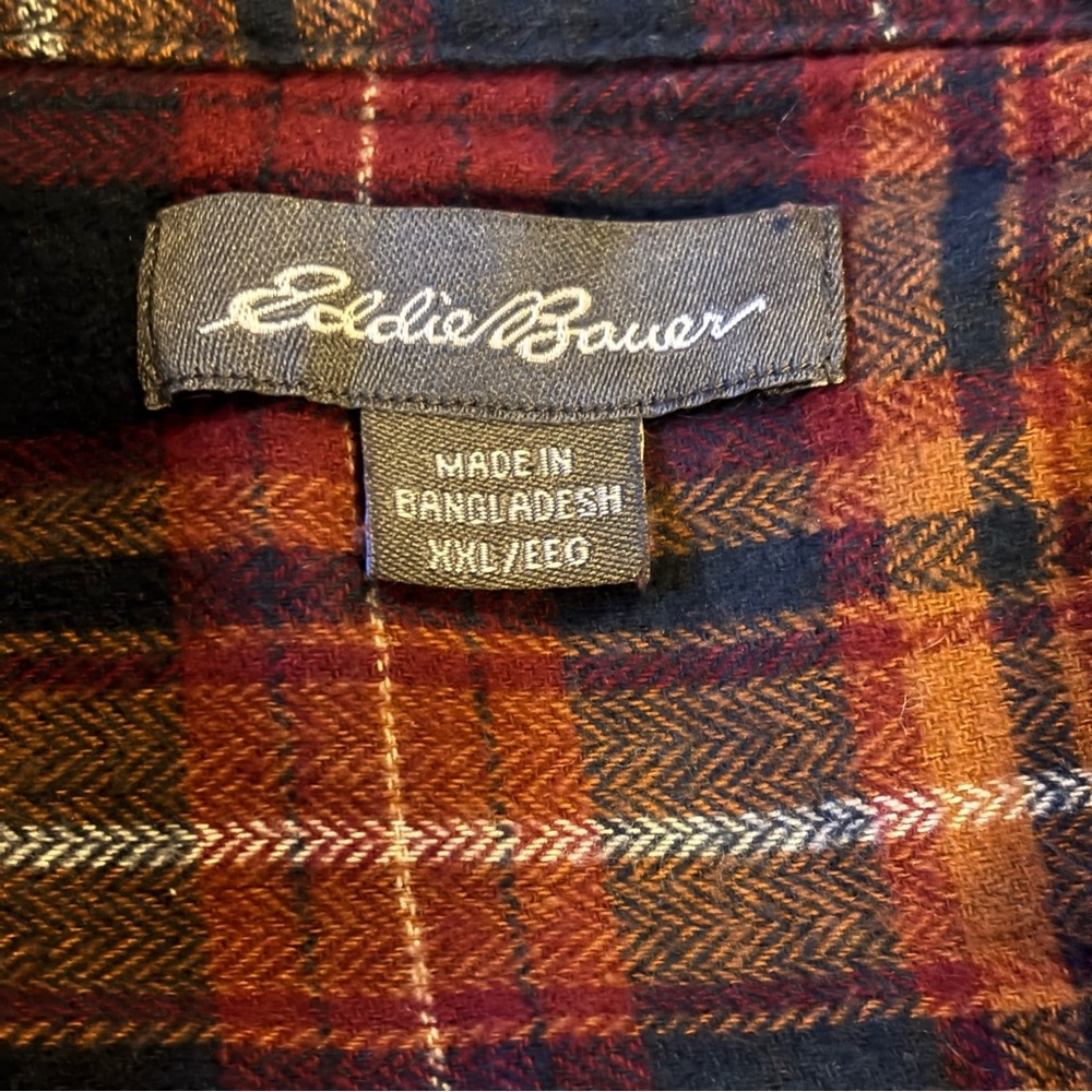 Eddie Bauer Mens XXL Buttons Up Long Sleeve Collared Shirt Multi Plaid - Picture 3 of 7